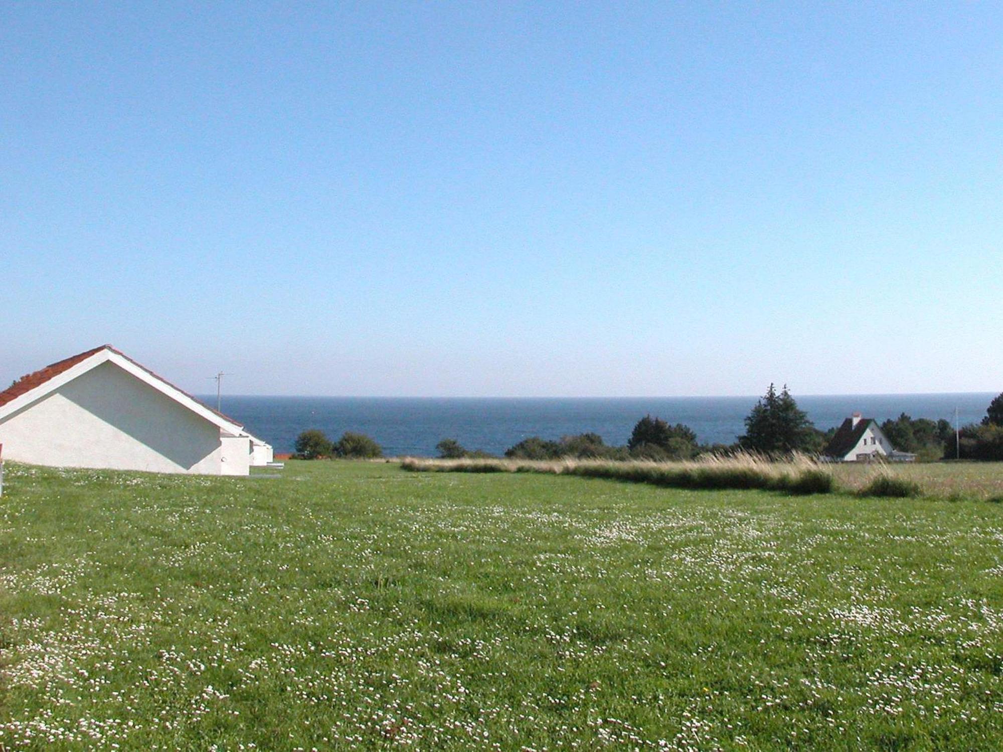 2 Person Holiday Home In Allinge Buitenkant foto